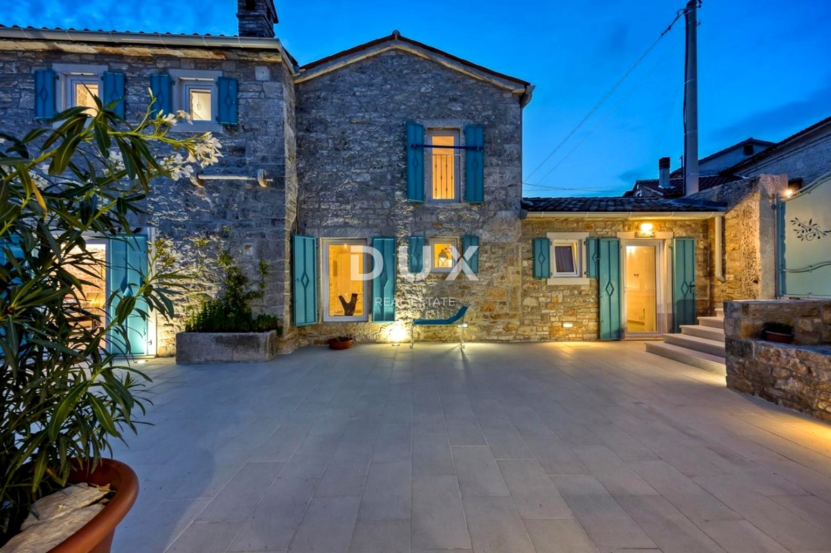 ISTRIA, SVETI LOVREČ - Casa in pietra con piscina