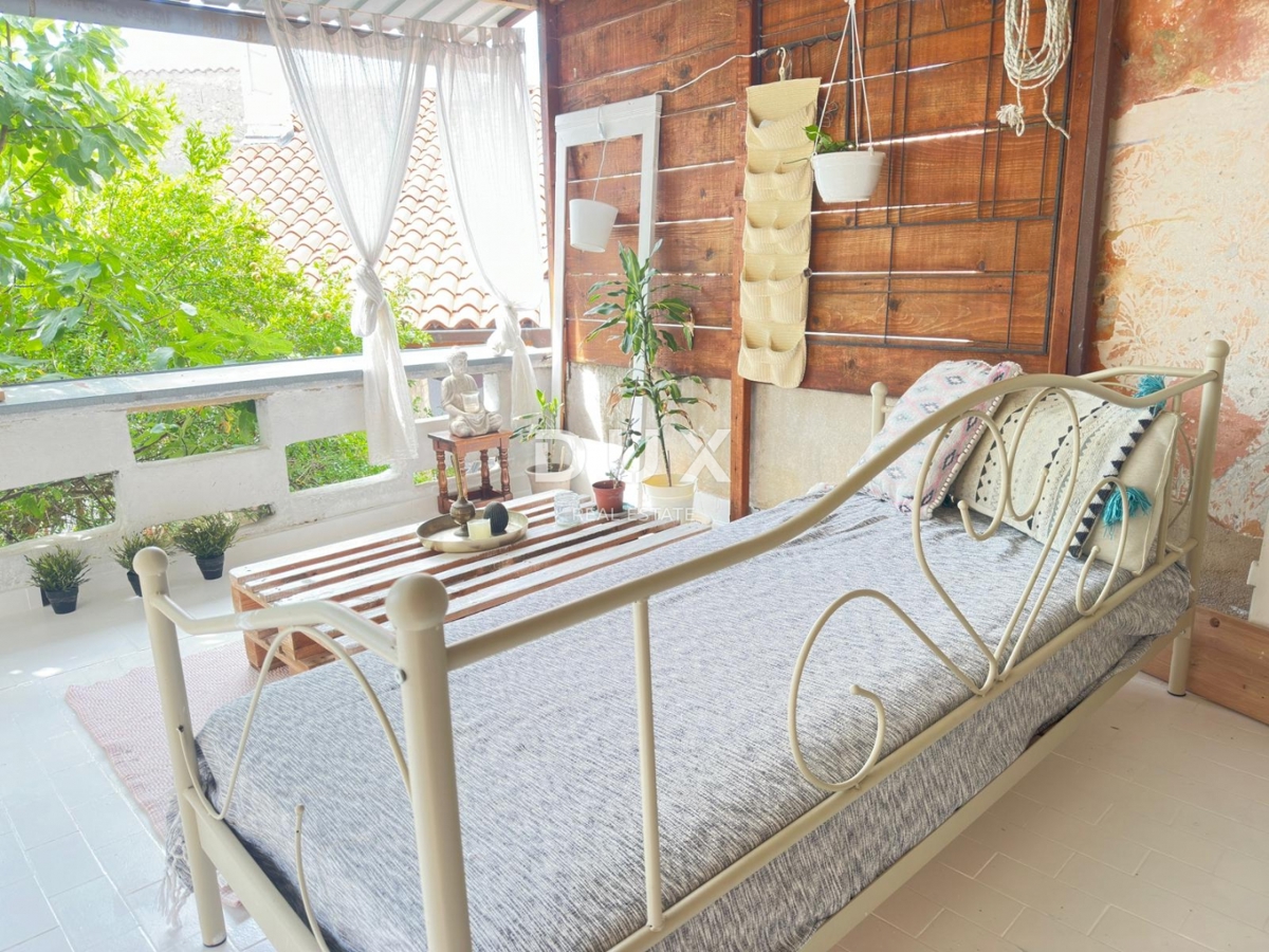 ISTRIA, POLA - Casa per investimento sopra l'Arena - OCCASIONE!!