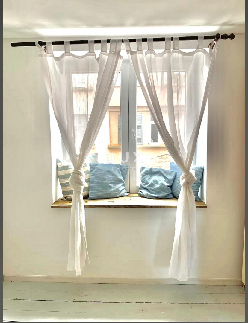 ISTRIA, POLA - Casa per investimento sopra l'Arena - OCCASIONE!!