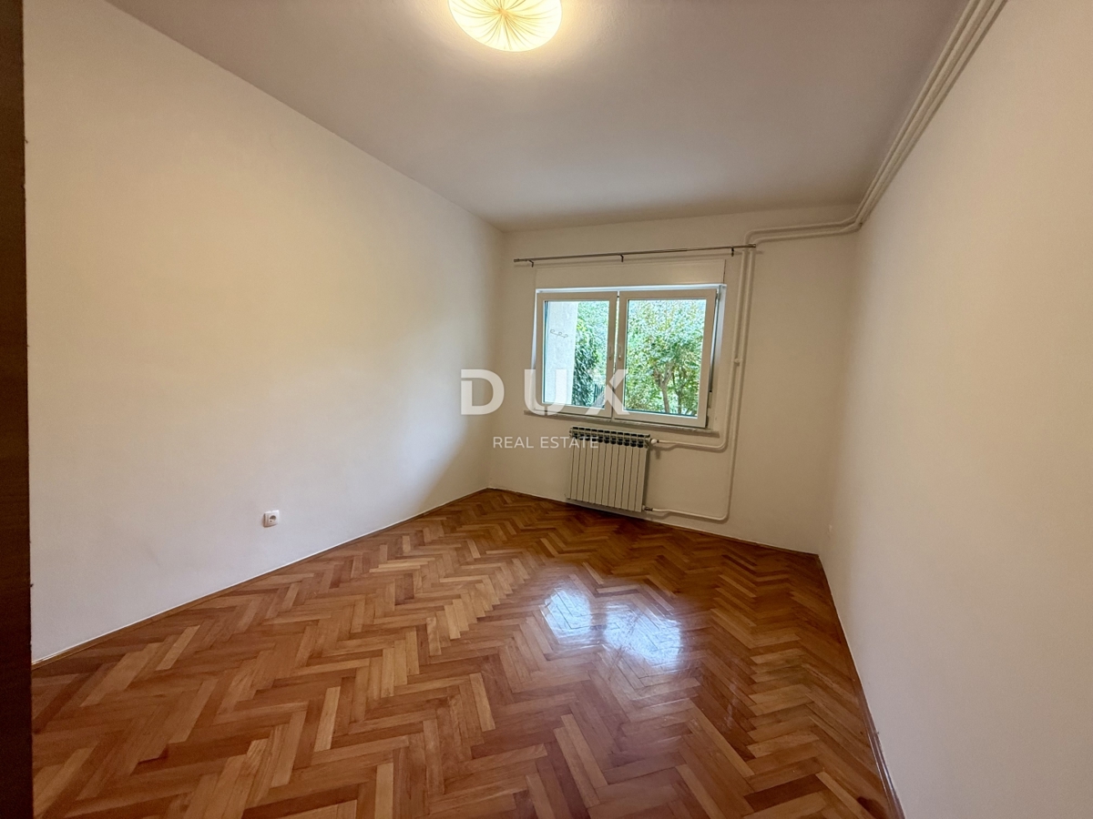 RIJEKA, S.DRAGA - Spazioso appartamento di 115 m2 con grande terrazza e barbecue!