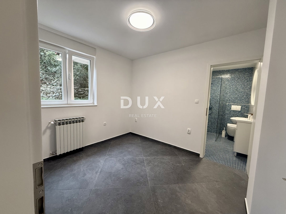 RIJEKA, S.DRAGA - Spazioso appartamento di 115 m2 con grande terrazza e barbecue!