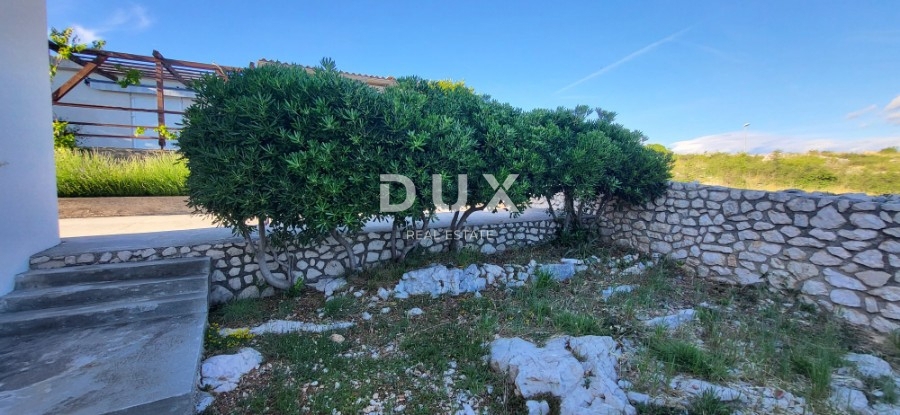 ISOLA DI PAG, KOŠLJUN - casa familiare al mare