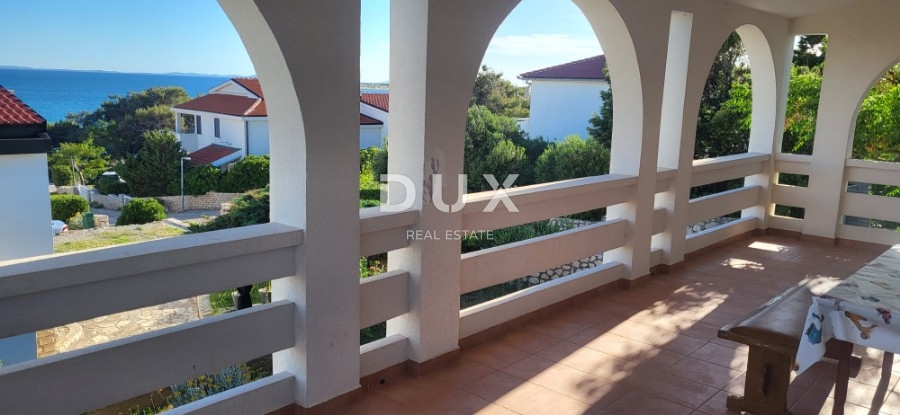 ISOLA DI PAG, KOŠLJUN - casa familiare al mare