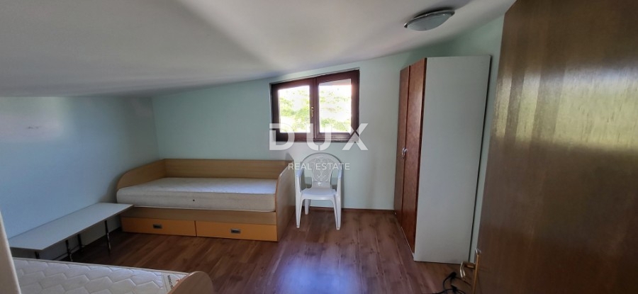 ISOLA DI PAG, KOŠLJUN - casa familiare al mare