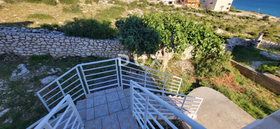 ISOLA DI PAG, KOŠLJUN - casa familiare al mare