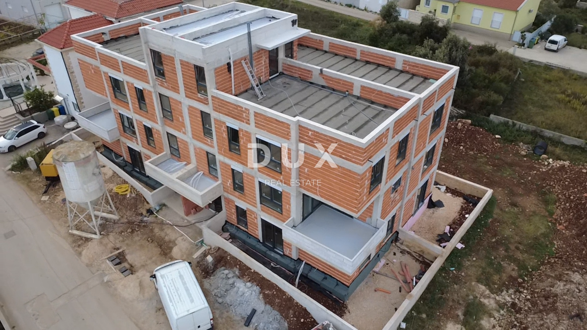 ZADAR, BIBINJE - Appartamento con tre camere da letto in una posizione attraente S3