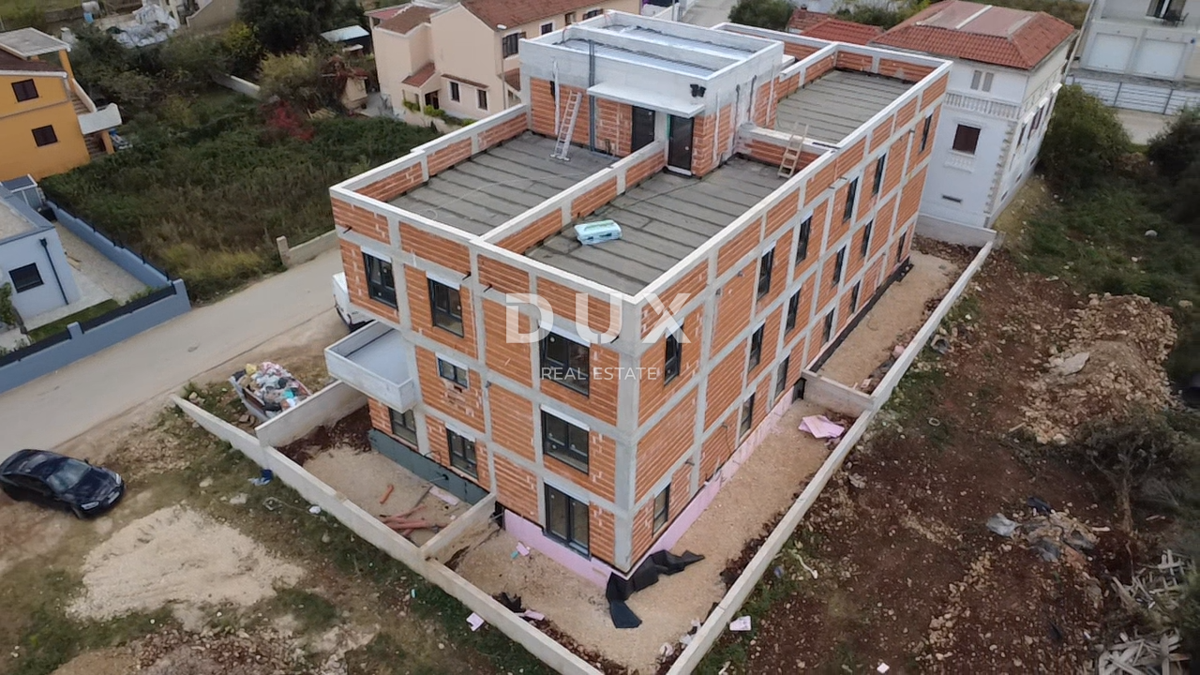 ZADAR, BIBINJE - Appartamento con tre camere da letto in una posizione attraente S3
