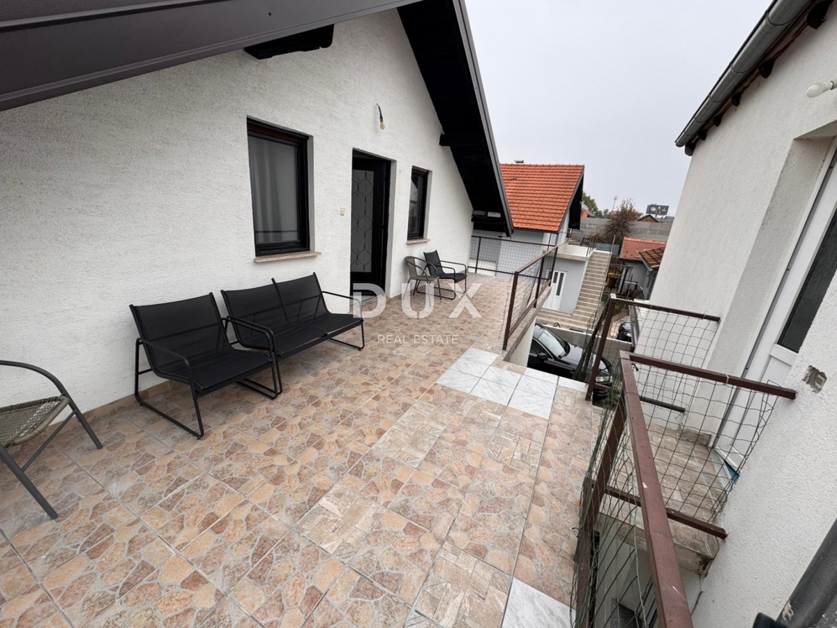 ZAGABRIA, DONJA DUBRAVA - due case in una posizione tranquilla