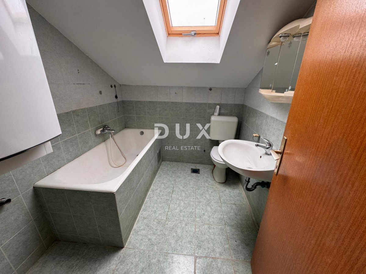 ZAGABRIA, DONJA DUBRAVA - due case in una posizione tranquilla