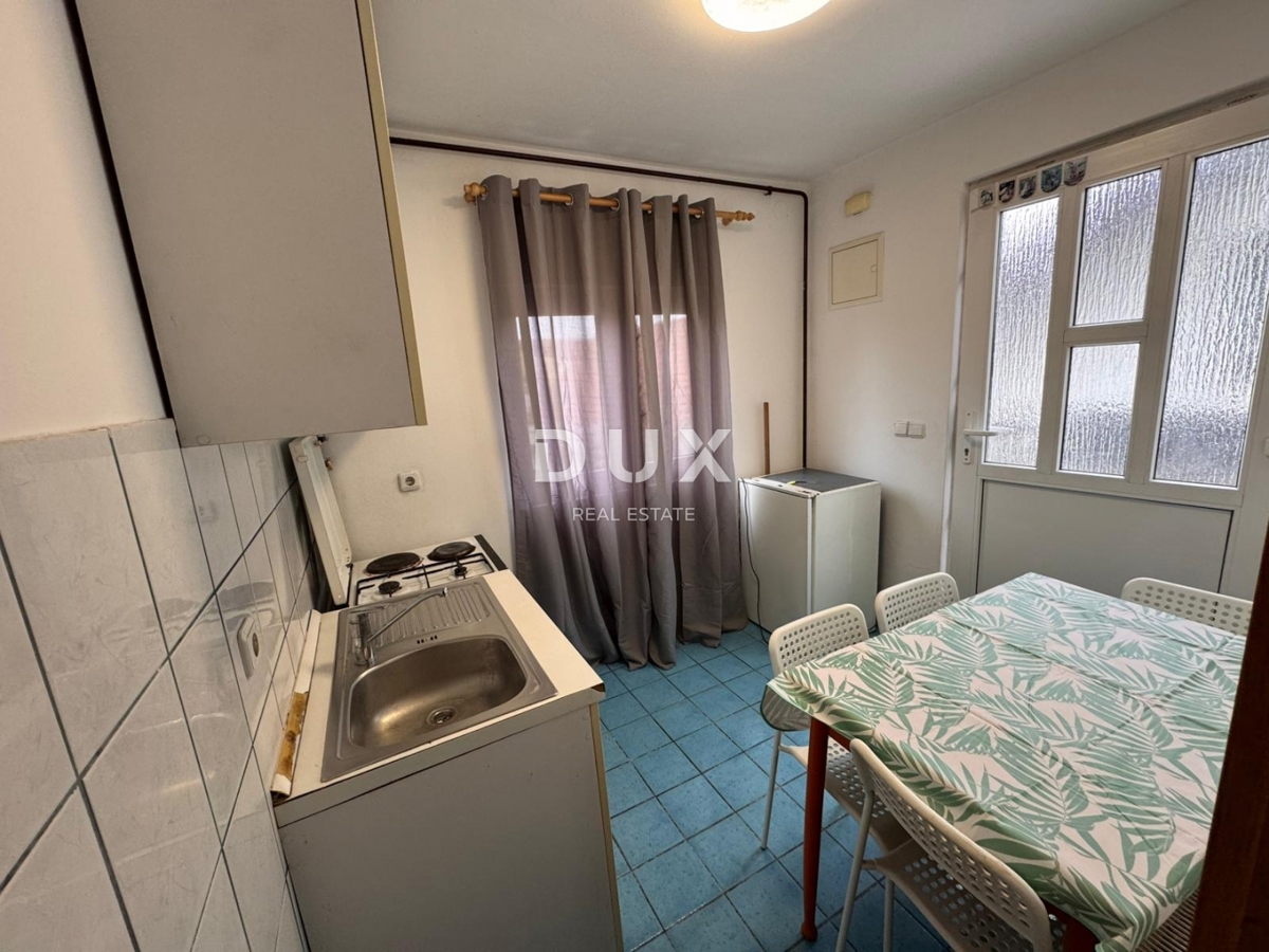 ZAGABRIA, DONJA DUBRAVA - due case in una posizione tranquilla