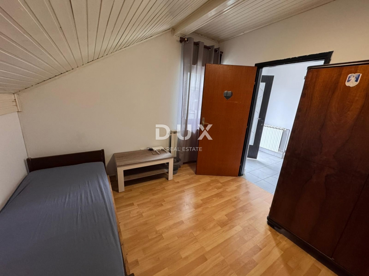 ZAGABRIA, DONJA DUBRAVA - due case in una posizione tranquilla