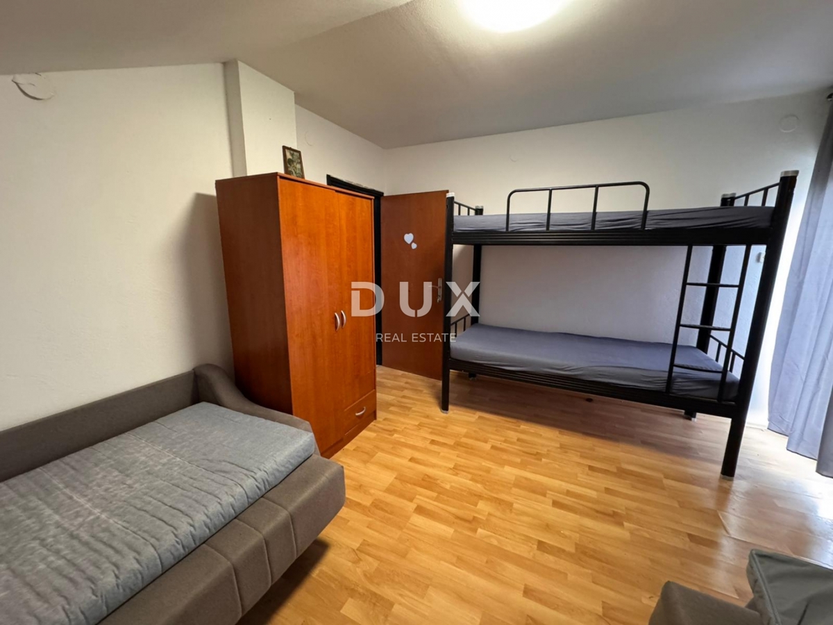 ZAGABRIA, DONJA DUBRAVA - due case in una posizione tranquilla