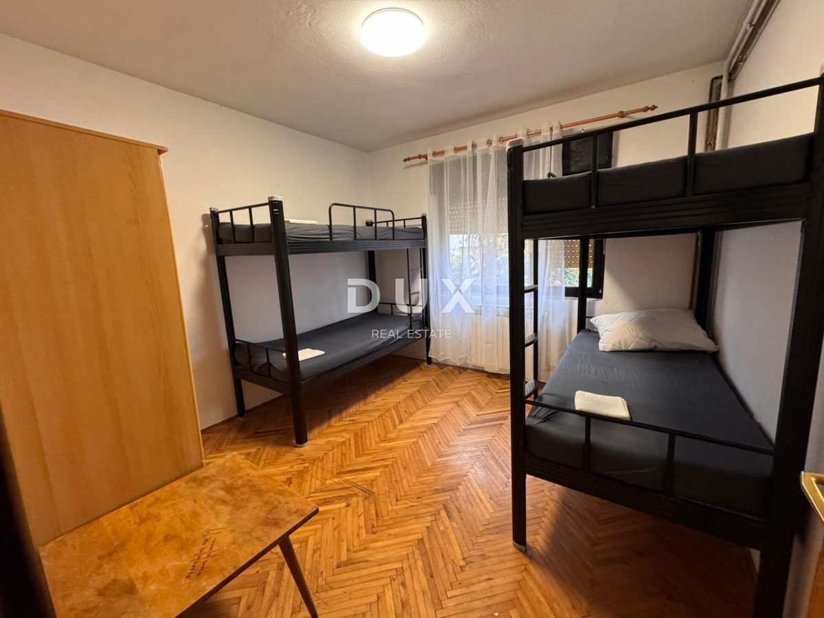 ZAGABRIA, DONJA DUBRAVA - due case in una posizione tranquilla