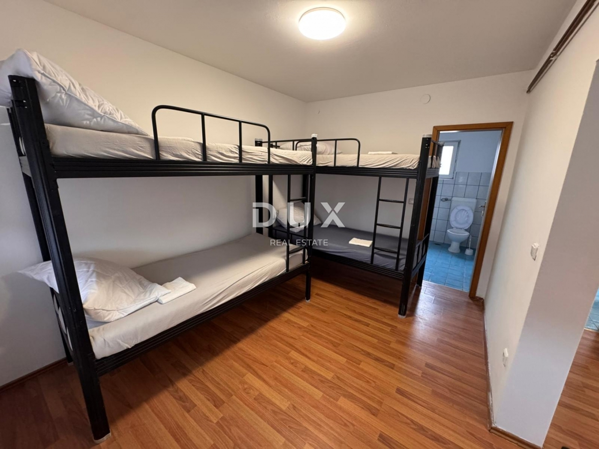 ZAGABRIA, DONJA DUBRAVA - due case in una posizione tranquilla