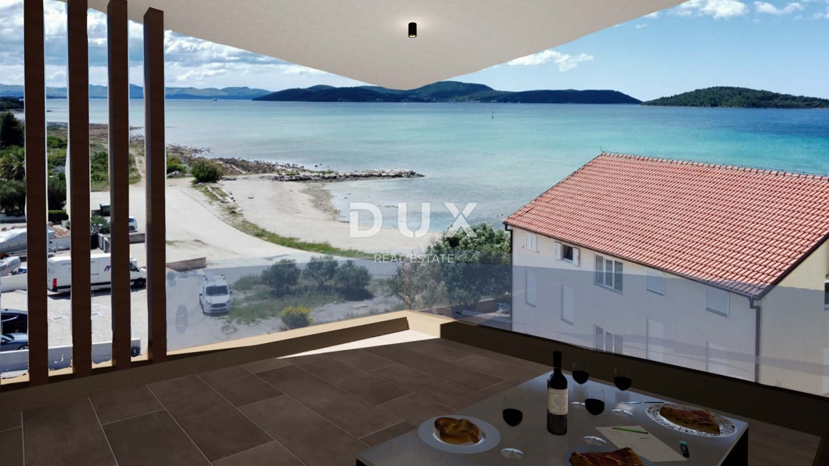ŠIBENIK, SRIMA - Attico di lusso con terrazza sul tetto, vista mare e ascensore, a 70 m dalla spiaggia