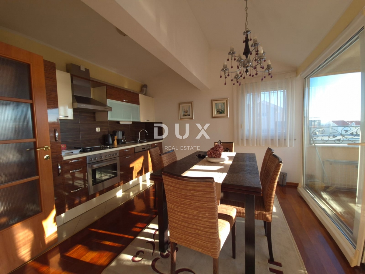 ZARA, BORIK - OCCASIONE! Villa con 4 spaziosi appartamenti e vista mare!