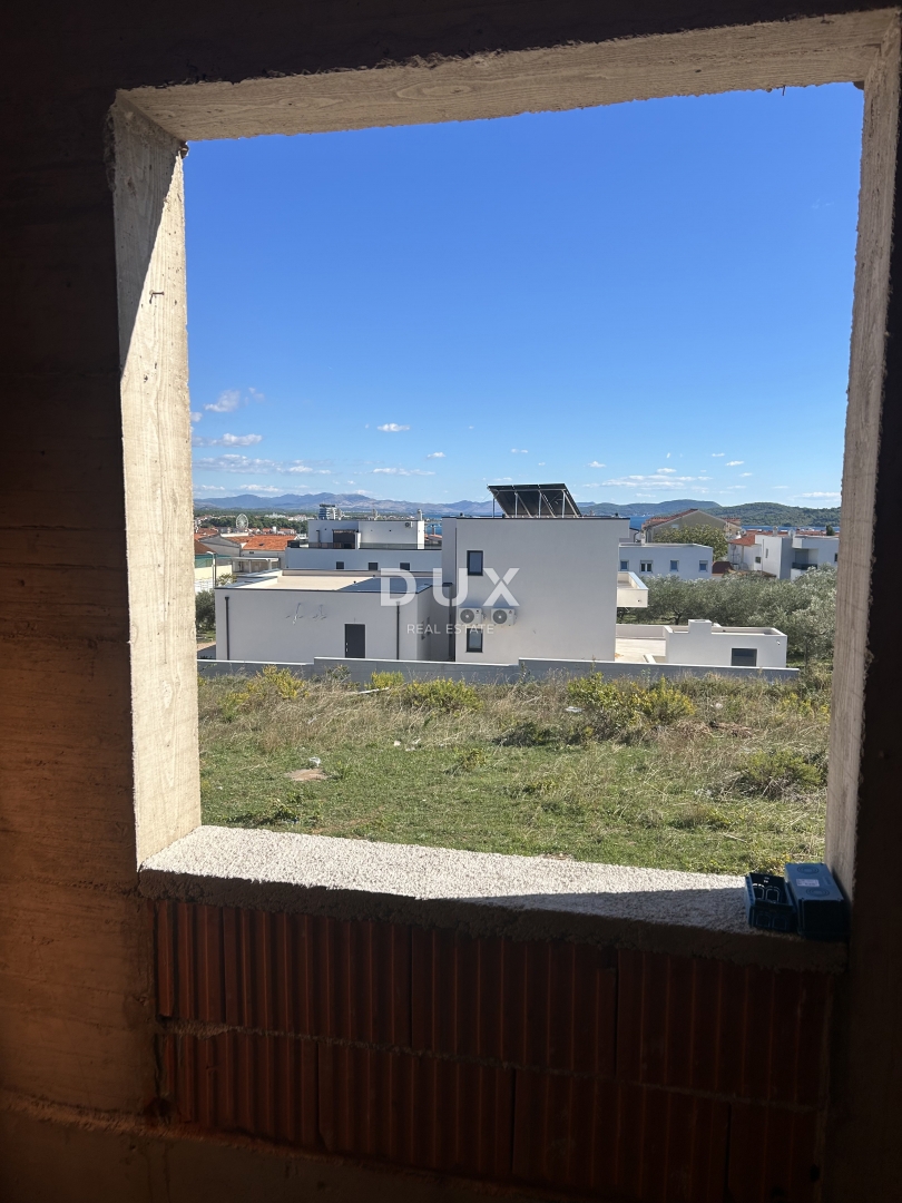 ŠIBENIK, VODICE - Appartamento con tre camere da letto in un nuovo edificio con una splendida vista sul mare!