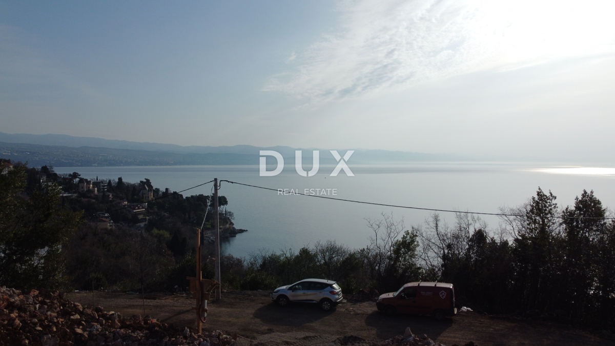 OPATIJA, IČIĆI - Elegante appartamento con giardino privato e panorama