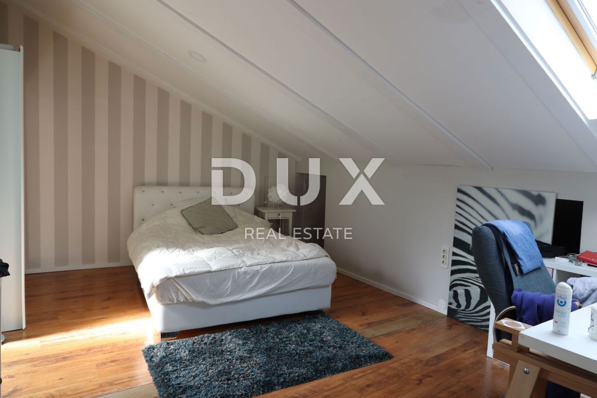 ISOLA DI CHERSO, CITTÀ DI CHERSO - nucleo antico di case, ristorante, appartamento duplex, appartamenti