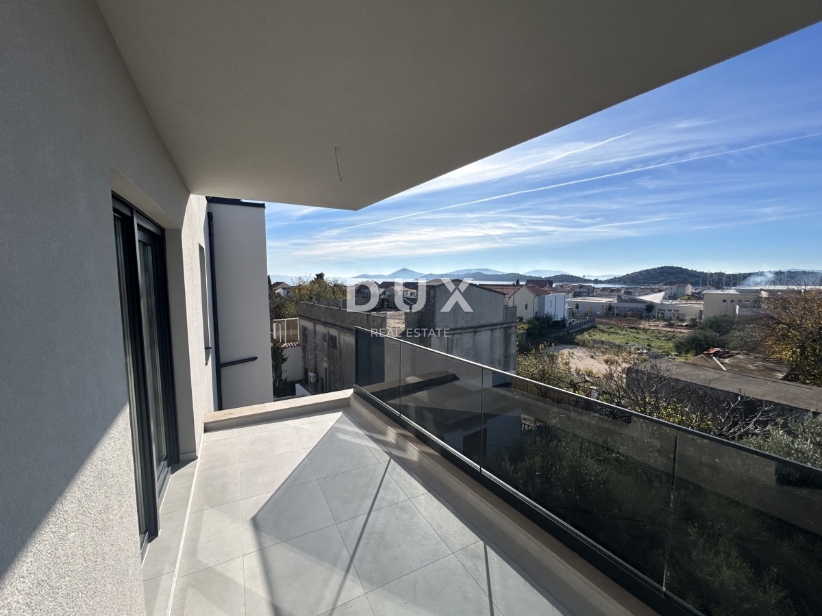 SEBENICO, TRIBUNJ – Appartamento in un nuovo edificio con vista mare! OCCASIONE!