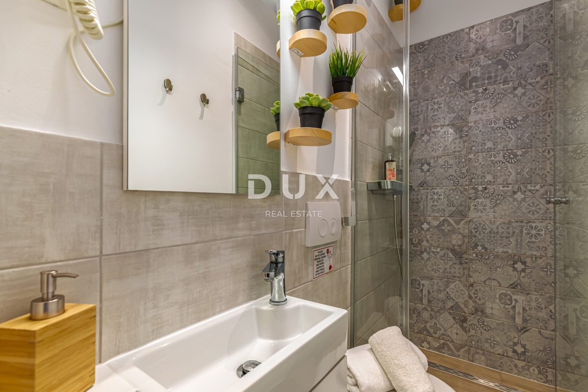 RIJEKA, CENTRO – Immobile d’investimento con tre appartamenti modernamente arredati