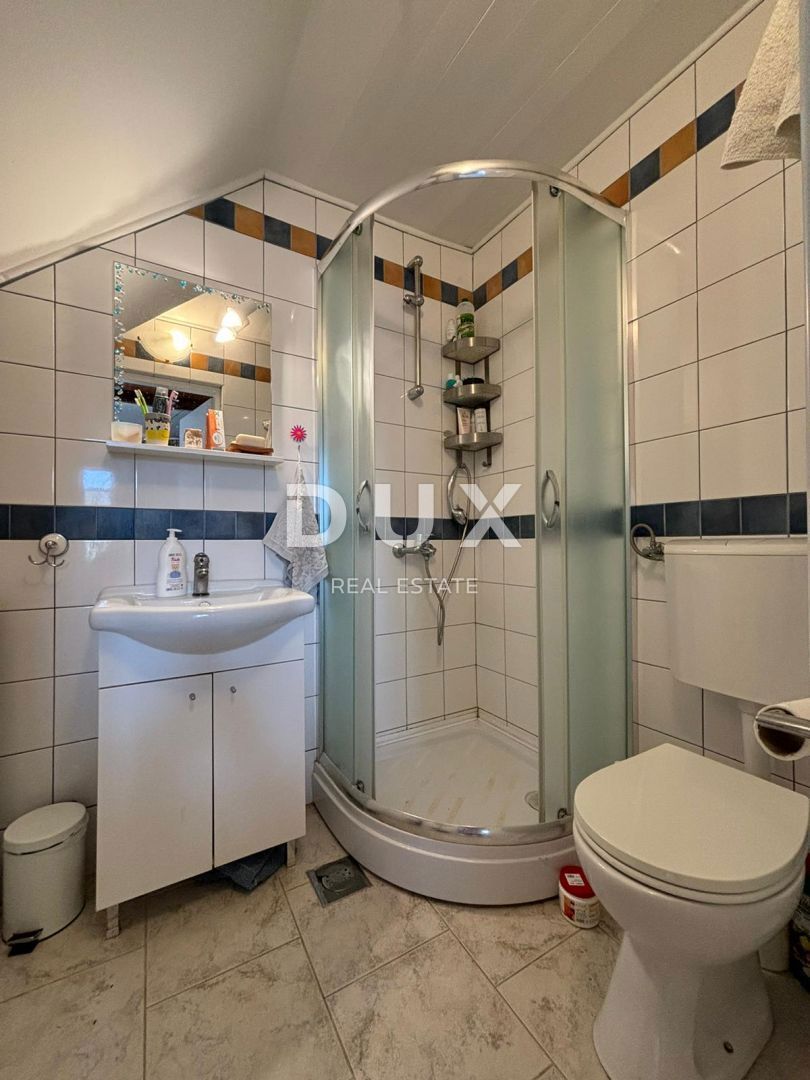 ISTRIA, KANFANAR - Bella casa istriana + 490 m2 di terreno edificabile!