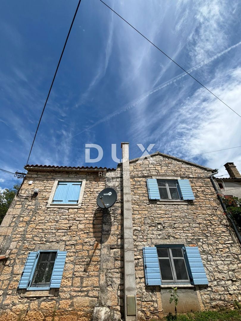 ISTRIA, KANFANAR - Bella casa istriana + 490 m2 di terreno edificabile!