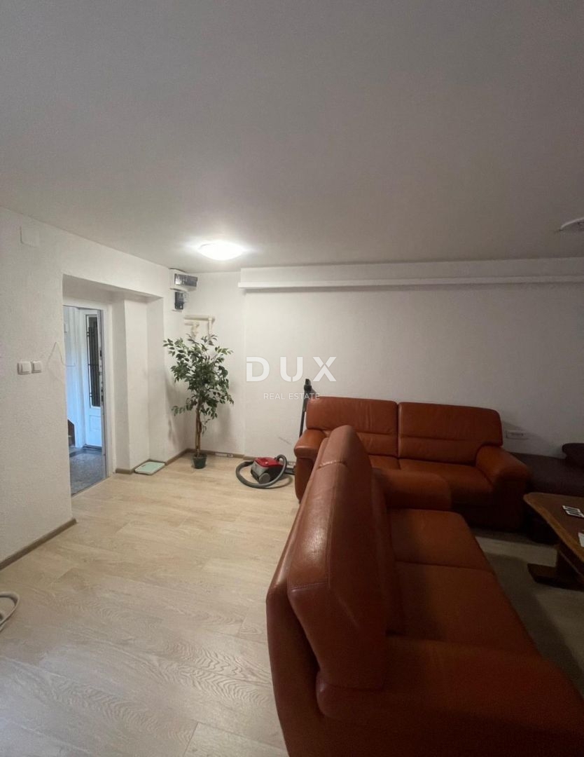 RIJEKA, CENTRO - Spazioso appartamento 4 camere da letto + soggiorno, 117 m², completamente ristrutturato
