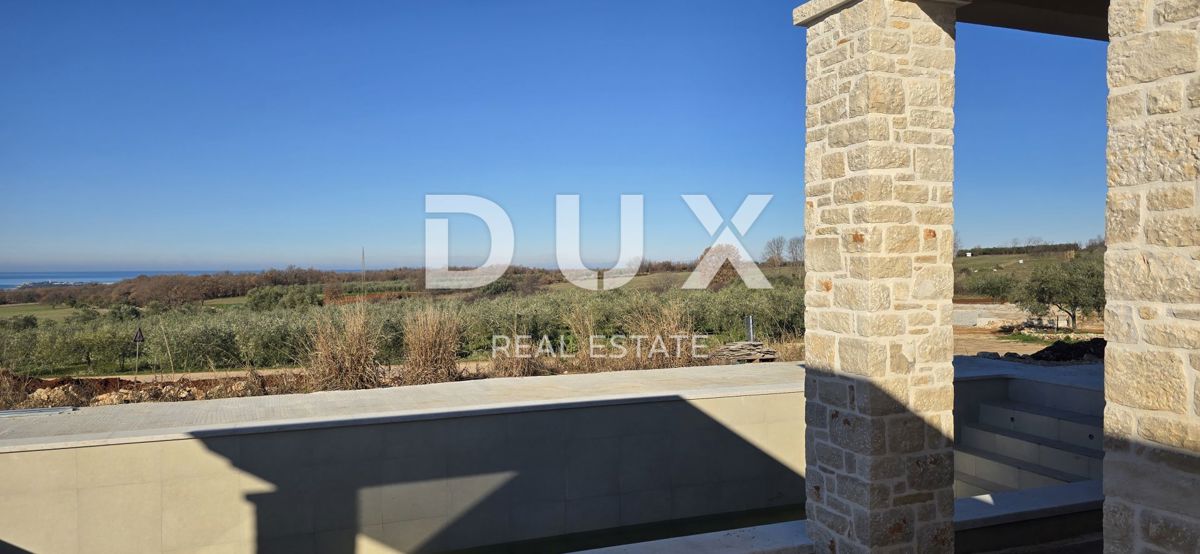 ISTRIA, KAŠTELIR - Affascinante villa in pietra con vista panoramica sul mare