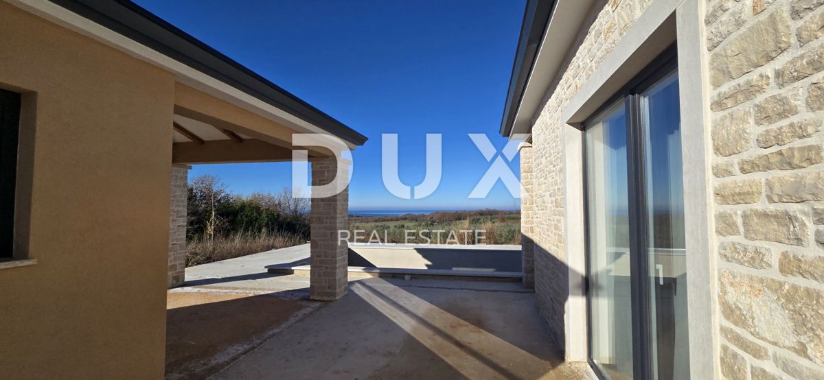 ISTRIA, KAŠTELIR - Affascinante villa in pietra con vista panoramica sul mare