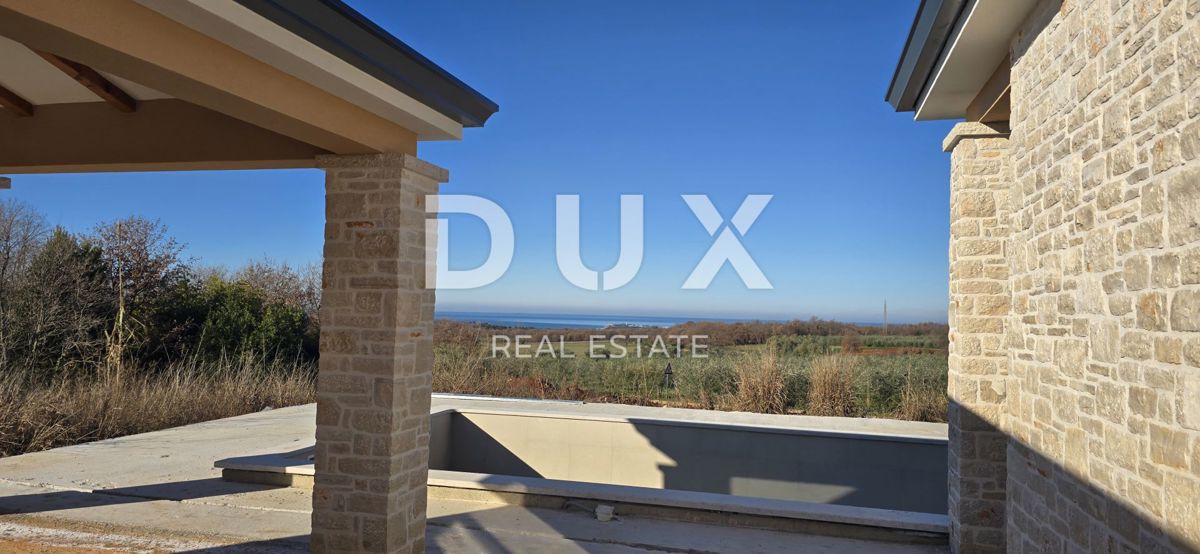 ISTRIA, KAŠTELIR - Affascinante villa in pietra con vista panoramica sul mare