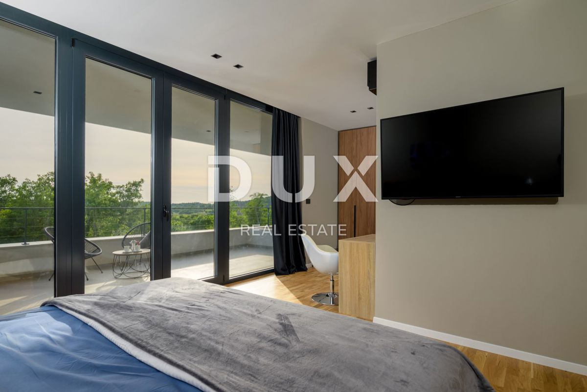 ISTRIA, GROŽNJAN - Villa di design di nuova costruzione con completa privacy, immersa nel verde con una splendida vista