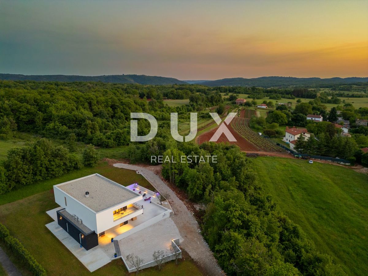 ISTRIA, GROŽNJAN - Villa di design di nuova costruzione con completa privacy, immersa nel verde con una splendida vista