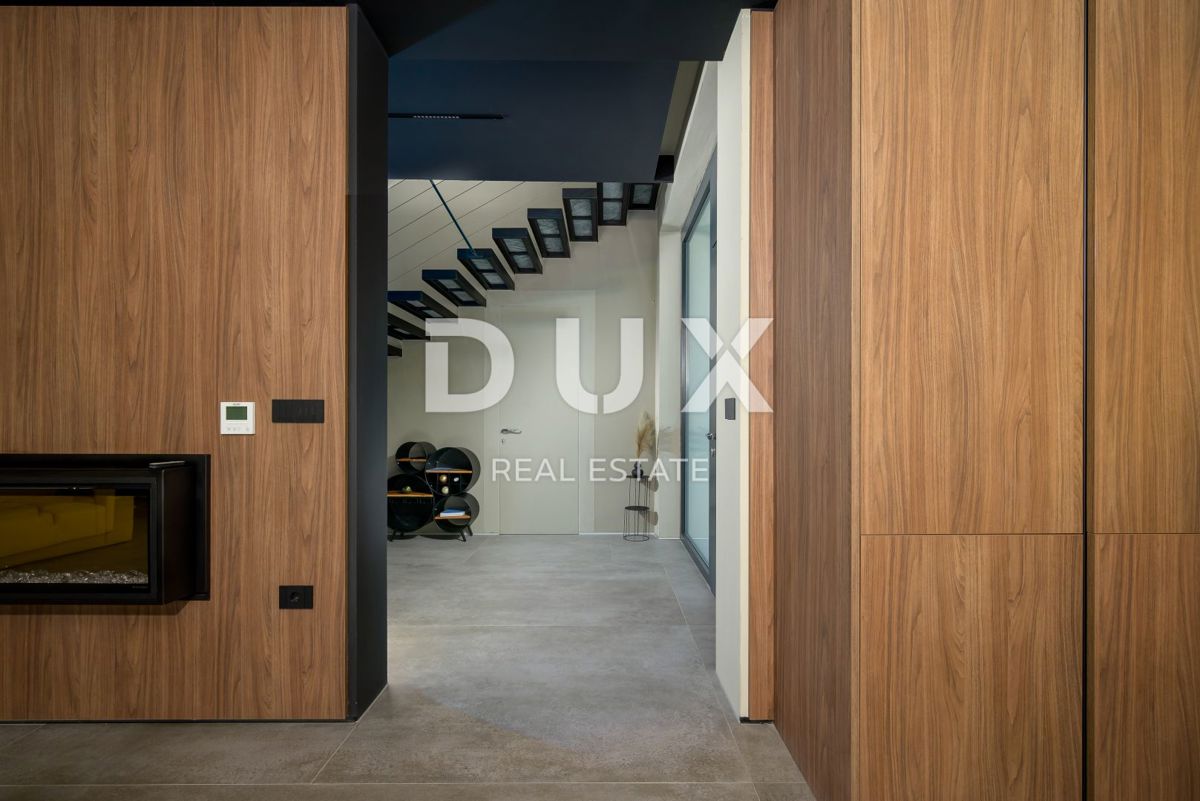 ISTRIA, GROŽNJAN - Villa di design di nuova costruzione con completa privacy, immersa nel verde con una splendida vista