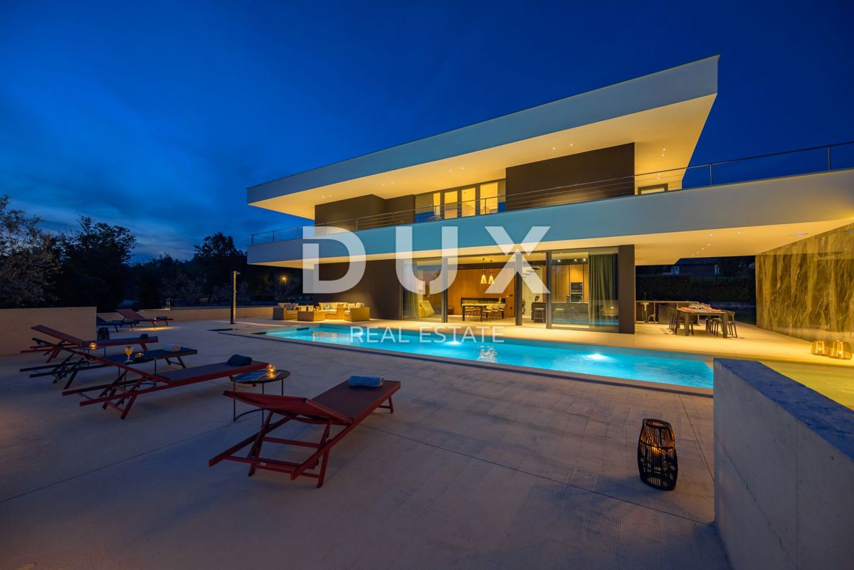 ISTRIA, GROŽNJAN - Villa di design di nuova costruzione con completa privacy, immersa nel verde con una splendida vista