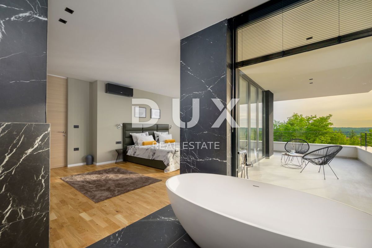 ISTRIA, GROŽNJAN - Villa di design di nuova costruzione con completa privacy, immersa nel verde con una splendida vista