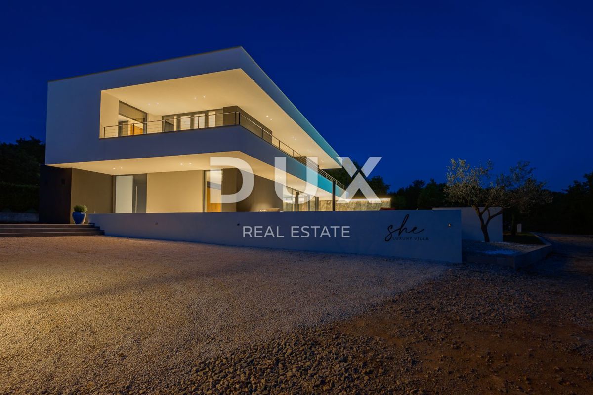 ISTRIA, GROŽNJAN - Villa di design di nuova costruzione con completa privacy, immersa nel verde con una splendida vista