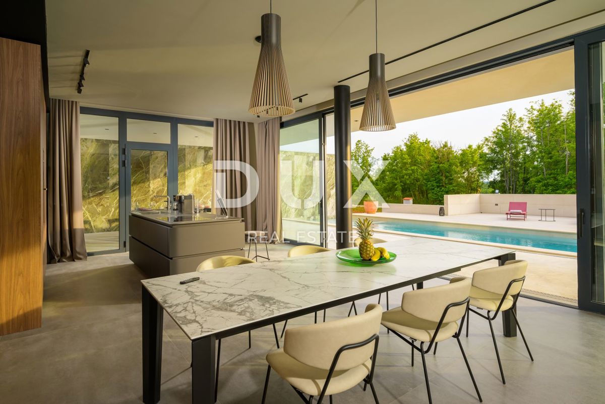 ISTRIA, GROŽNJAN - Villa di design di nuova costruzione con completa privacy, immersa nel verde con una splendida vista