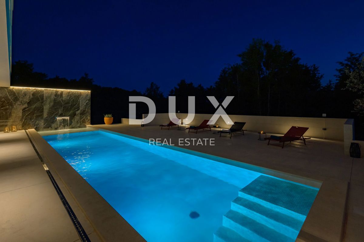 ISTRIA, GROŽNJAN - Villa di design di nuova costruzione con completa privacy, immersa nel verde con una splendida vista