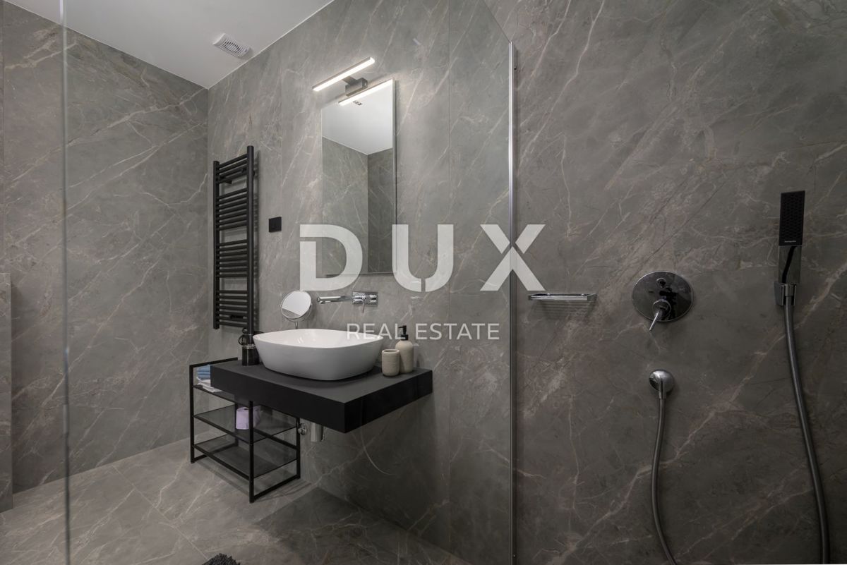 ISTRIA, GROŽNJAN - Villa di design di nuova costruzione con completa privacy, immersa nel verde con una splendida vista