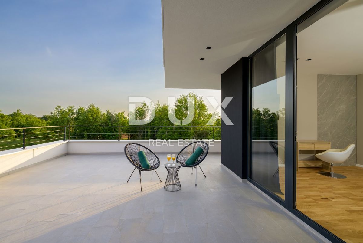 ISTRIA, GROŽNJAN - Villa di design di nuova costruzione con completa privacy, immersa nel verde con una splendida vista