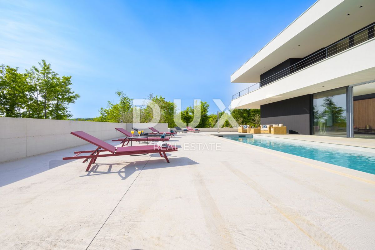 ISTRIA, GROŽNJAN - Villa di design di nuova costruzione con completa privacy, immersa nel verde con una splendida vista