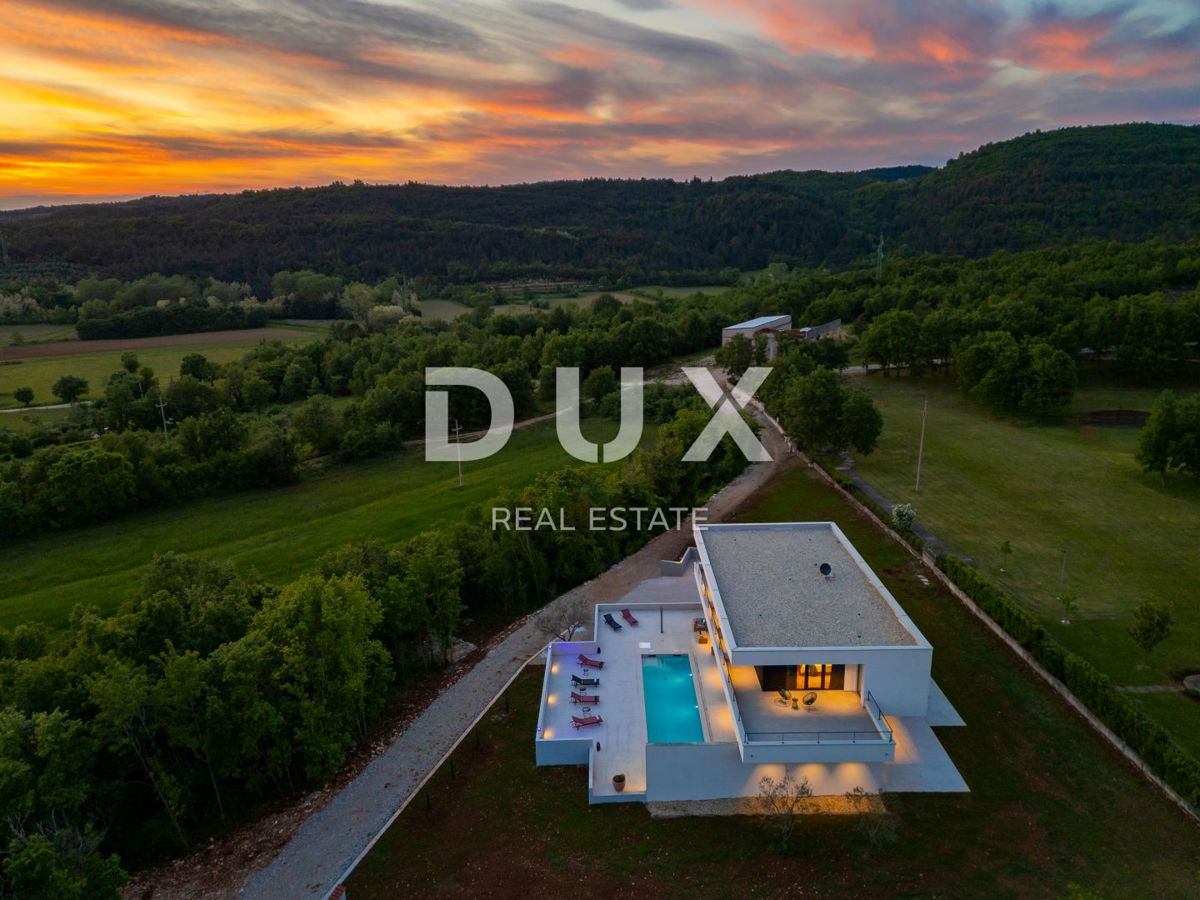 ISTRIA, GROŽNJAN - Villa di design di nuova costruzione con completa privacy, immersa nel verde con una splendida vista