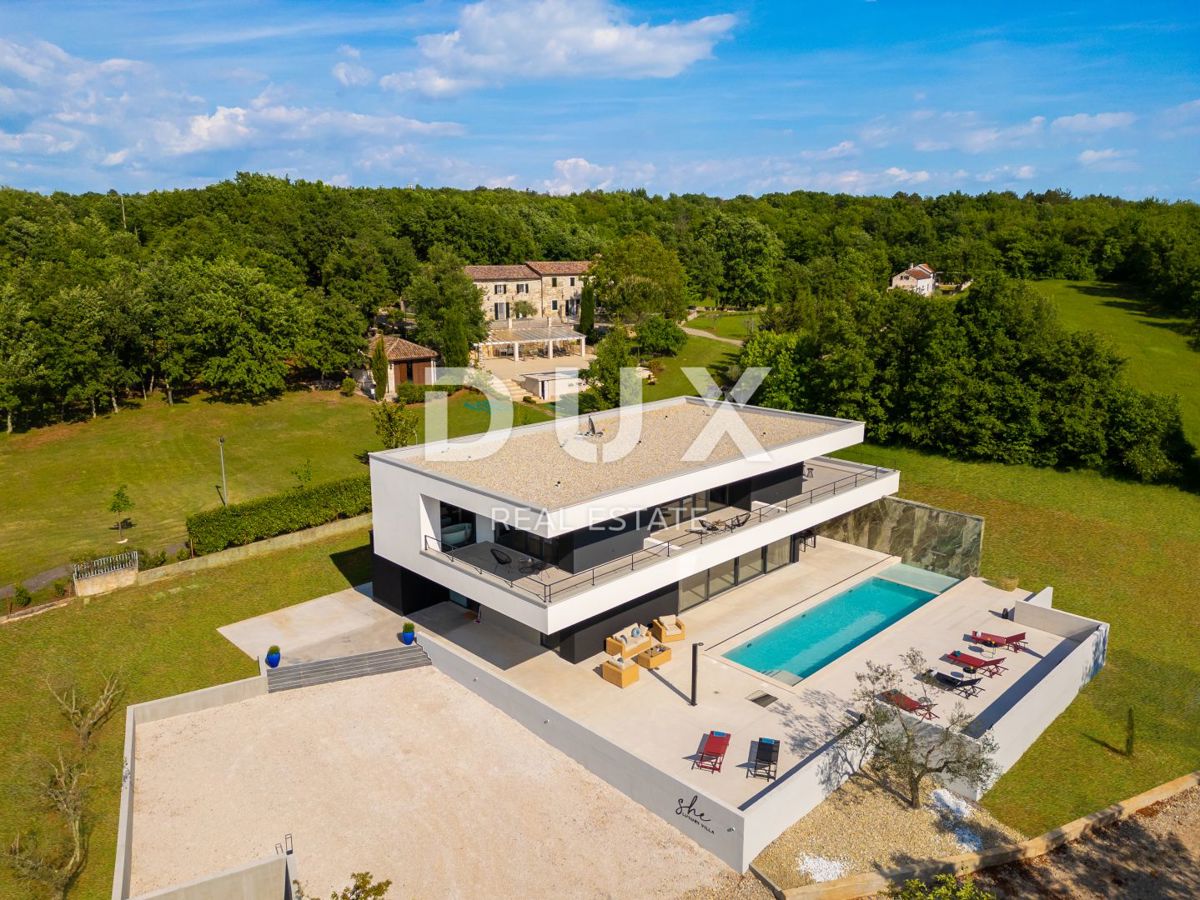 ISTRIA, GROŽNJAN - Villa di design di nuova costruzione con completa privacy, immersa nel verde con una splendida vista