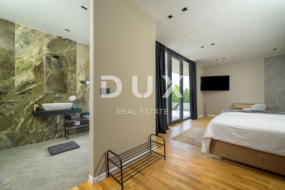 ISTRIA, GROŽNJAN - Villa di design di nuova costruzione con completa privacy, immersa nel verde con una splendida vista