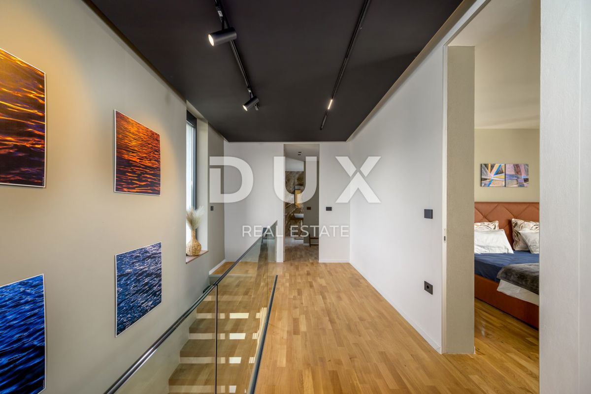 ISTRIA, GROŽNJAN - Villa di design di nuova costruzione con completa privacy, immersa nel verde con una splendida vista