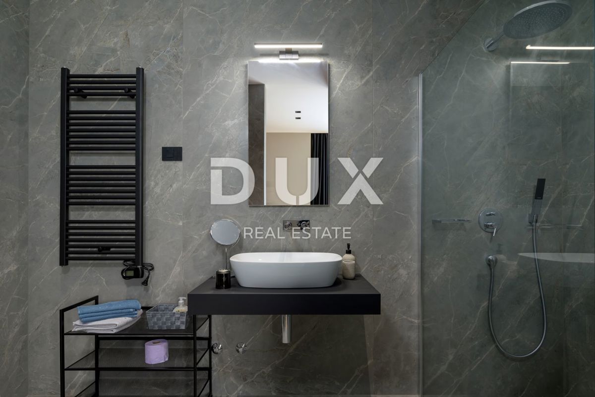 ISTRIA, GROŽNJAN - Villa di design di nuova costruzione con completa privacy, immersa nel verde con una splendida vista