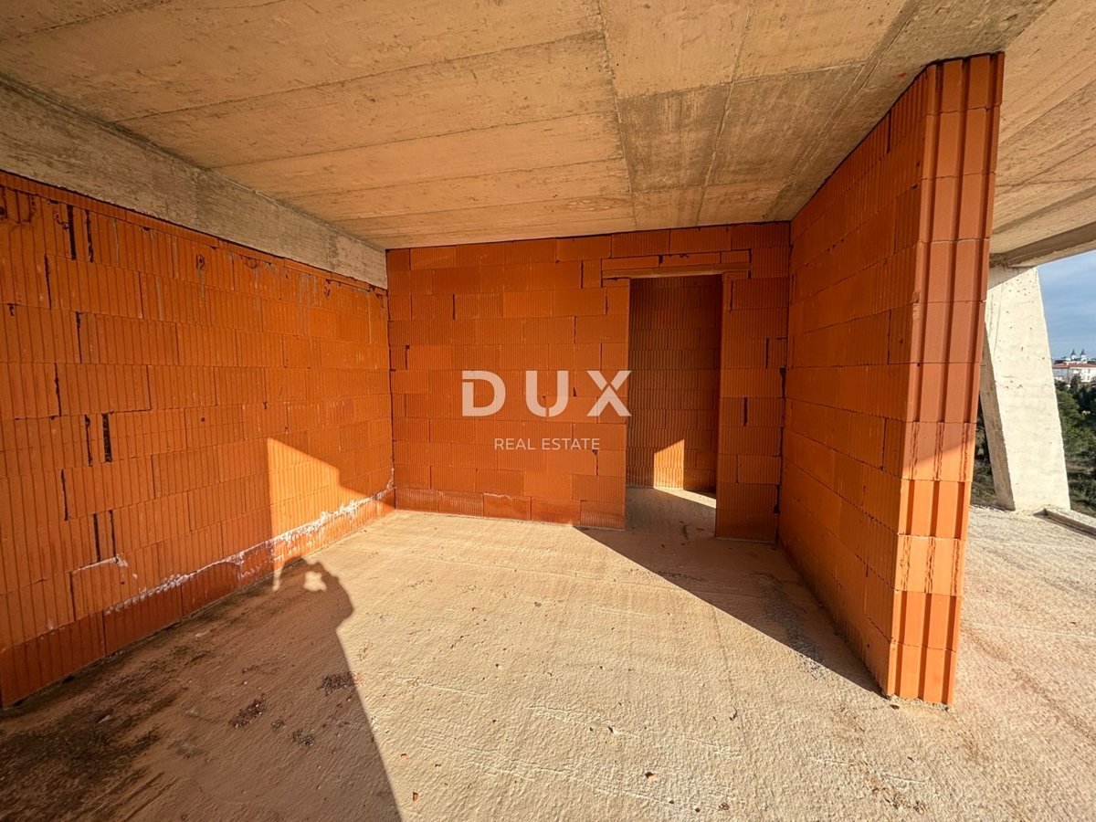 ISTRIA, MEDOLINO - Il tuo sogno al mare! Casa bifamiliare con vista mare da tutti i piani, ROH BAU, ESCLUSIVA!