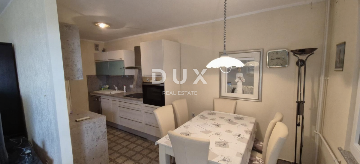 RIJEKA, GORNJA VEŽICA – Appartamento spazioso e luminoso con vista mare