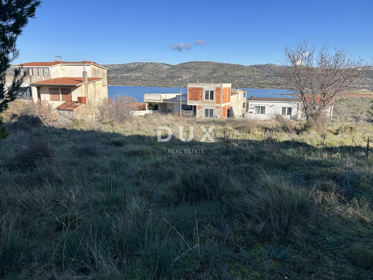 Terreno Jadrtovac, Šibenik - Okolica, 824m2